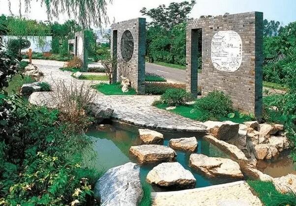 關於景（jǐng）觀（guān）工程（chéng）中的屏障與（yǔ）障景介紹